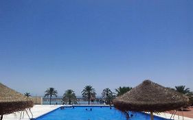 Recently Refurbished Apartment With Sea Views.